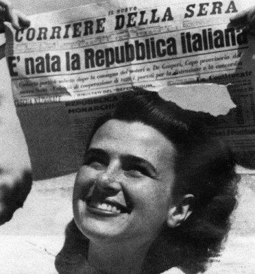 La prima pagina del Corriere della Sera per la nascita della Repubblica Italiana